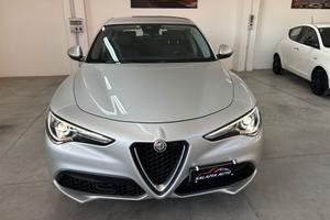 Alfa Romeo Stelvio 2.2 Turbodiesel 190 CV AT8 RWD 