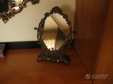 Specchiera da toilette con specchio basculante