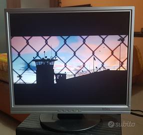 Monitor LCD Belinea 1930 S1 19" – VGA e DVI 