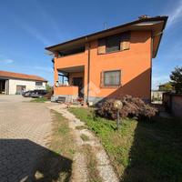 BIFAMILIARE A CASSOLNOVO