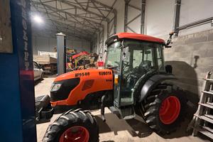 Trattore Kubota narrow