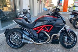 Ducati Diavel Carbon - 2011