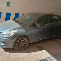 Renault Clio IV serie 1.5 dCi 90 CV duel