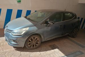 Renault Clio IV serie 1.5 dCi 90 CV duel