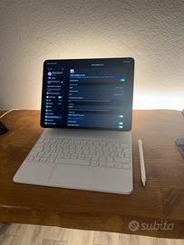 Ipad air 13” m3 completo di accessori