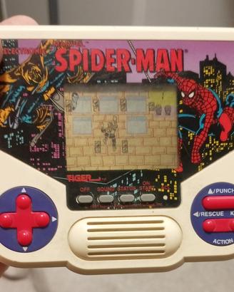 Spider-man videogioco vintage tipo gameboy