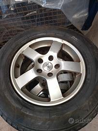 4 gomme e cerchi in lega 225/70 r16