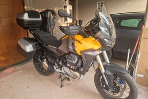 Moto Guzzi Stelvio 2025