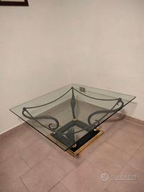 Tavolo in ferro battuto in vetro