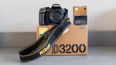 Nikon D3200 