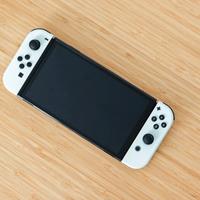 nintendo switch oled bianca
