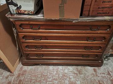 Cassettiera in legno