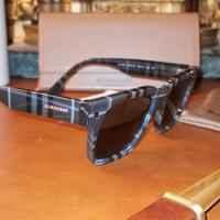 Eccellenti occhiali da sole BURBERRY 