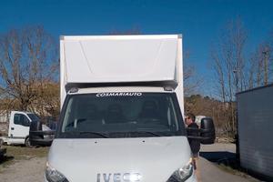 Van trasporto cavalli