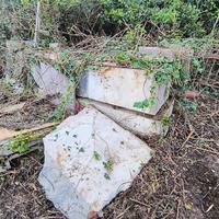 blocchi travertino e lastre granito marmo  
