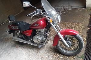 Suzuki GZ Marauder 250 - 2002
