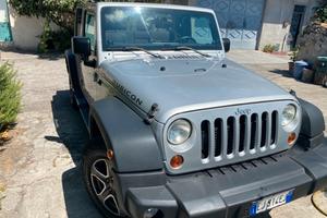 Jeep wrangler jk Rubicon Manuale