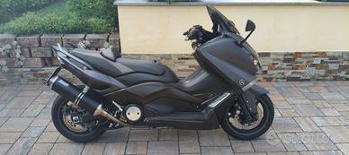 Yamaha T-Max 530 2012