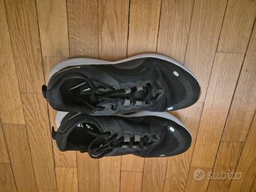 Scarpe da ginnastica Nike nere – Numero 43
