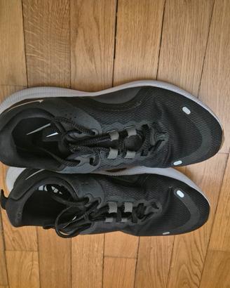 Scarpe da ginnastica Nike nere – Numero 43