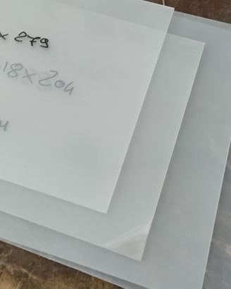 Plexiglass 