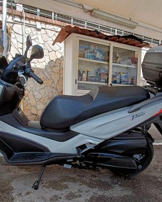 kymco X town 300