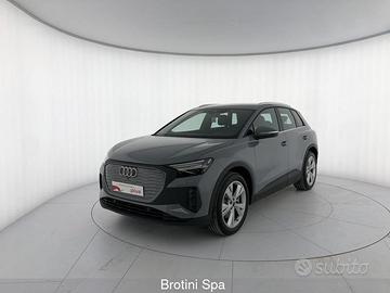 Audi Q4 e-tron Q4 40 e-tron Business