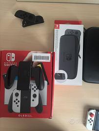 Switch oled NUOVA CON ACCESSORI