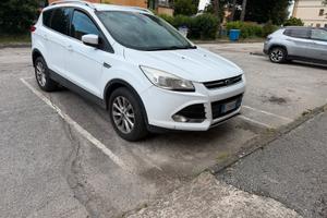Ford Kuga 2.0 150cv automatica  per disabili