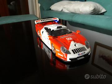 Porsche 911 gt1