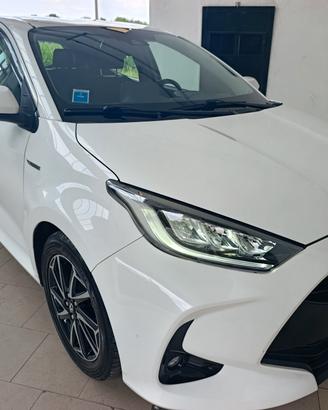 Toyota Yaris 1.5 Hybrid Trend NEOPATENTATI