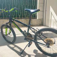 Bicicletta Mountain bike bambino