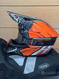 Caschi cross e trial, leggere descrizione