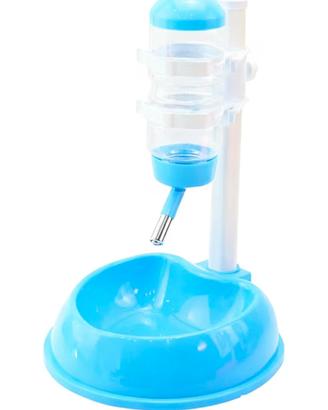 Distributore acqua per cani e gatti