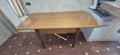 Tavolo vintage allungabile 