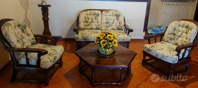 SALOTTO DIVANO POLTRONA TAVOLINO LEGNO VINTAGE