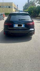 Audi RS6 dynamic Race