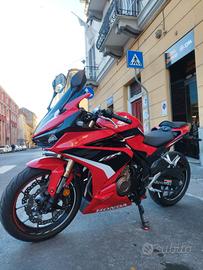 Honda CBR 500 R Sport