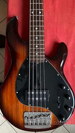 Basso elettrico STERLING BY MUSIC MAN RAY 35