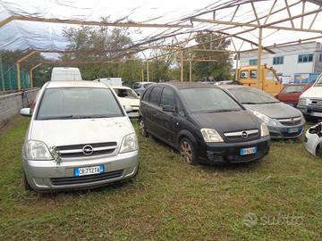 Opel Corsa 1.2i 16V cat 5 motore rotto