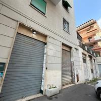 NEGOZIO A ROMA