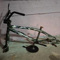 vari pezzi biciclette nuovi e usati 