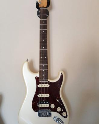 American Deluxe Stratocaster HSS
