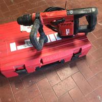 Demolitore HILTI TE505 colpleto di punte
