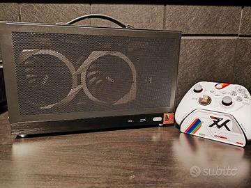 PC Gaming fascia alta mini-ITX Trasportabile