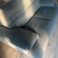 Divano scamosciato grigio