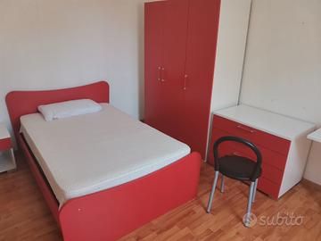 Stanza singola per studentesse/lavoratrici