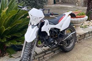 moto enduro beta 50
