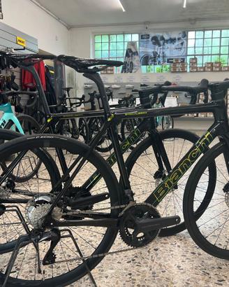 BIANCHI SPECIALISSIMA ULTEGRA DI2 SOTTOCOSTO