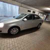 Volkswagen Jetta 1.6 102cv comfortline